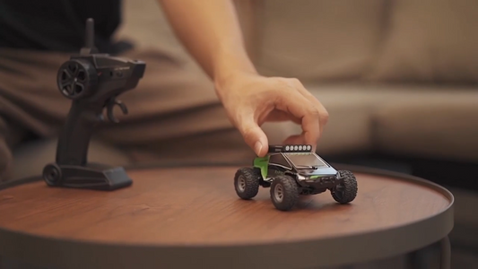 2.4GHz High Speed Mini Drift Vehicle | 20km/h RC Car